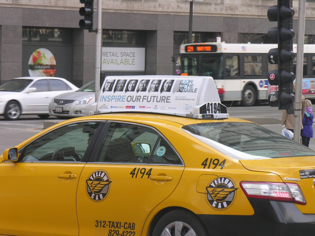 Chicago taxi advertising